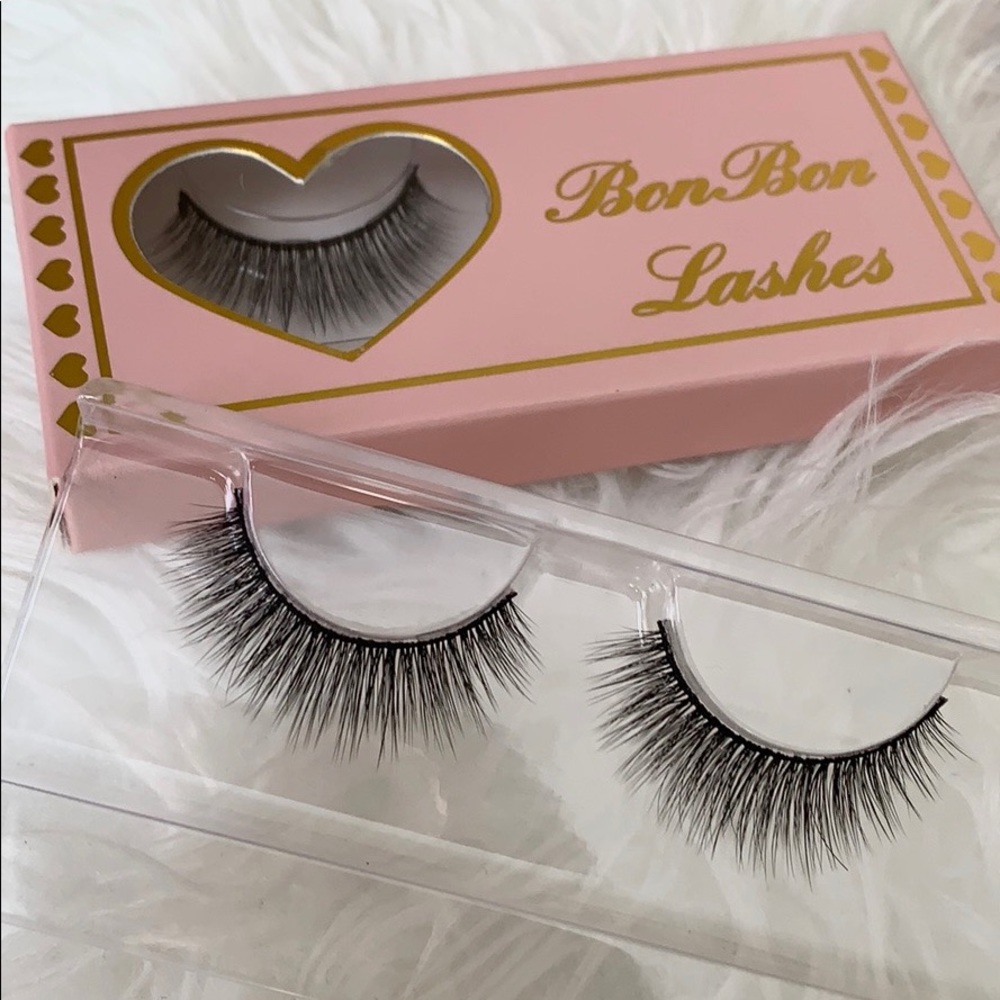 BonBon Lashes in SWEETHEART